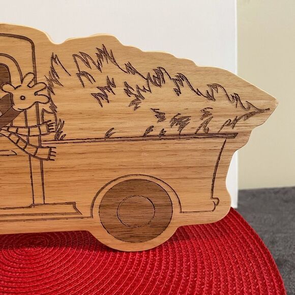 Disney Mickey Mouse Christmas wooden serving board NWT - Picture 3 of 9